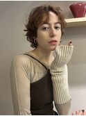 抜け感たっぷりショートパーマ
