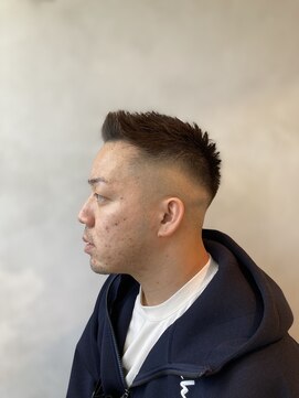 OGW フェザーアップスキンフェード