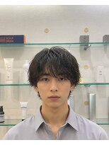 ビーシャイン(B-SHINE) メンズパーマ/メンズカット/シェービング/眉毛/メンズサロン
