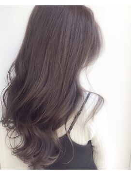 ケアシンサイバシ(CARE shinsaibashi) 上質な大人のグレージュ