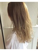 ミルキーベージュ