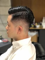 フランクスバーバー アンド ビアークラブ(FRANK'S BARBER and BEER CLUB)&nbsp;かき上げショートレイヤーサイドパートショート