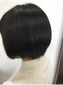 ショートボブ