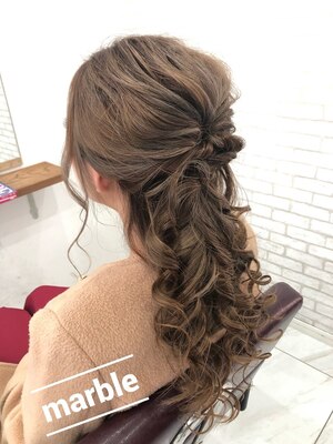 【大人女性が通うサロン】実力派オーナーによるトレンドに合わせたヘアセットと崩れなさが自慢！