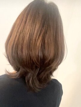 アナログノイ(analog noi) カジュアル大人ミディアム