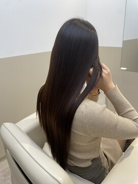 シュヴーブリヤン(cheveux brillants) 【美髪矯正で作るお家での再現性100%な艶髪】後ろ姿をセクシーに