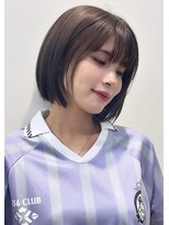 イヴォークトーキョーオーサカ(EVOKE TOKYO osaka)&nbsp;ボブ 切りっぱなし 内巻き 顔周りレイヤー ショート