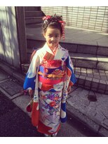 アイルビーヘア(I'll b hair)&nbsp;【下北沢＊I'll b hair＊】七歳の七五三編み込みフラワ-アレンジ