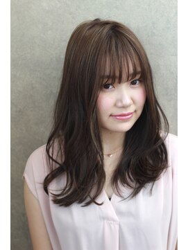 ルーツマーチン(ROOTSmartin) ハイライトとゆるウェーブ