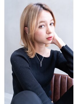 テイラー(Taylor) ［Taylor］大宮　ホワイトチョコカラー×モテボブ