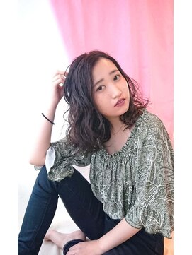 アクセル エルヴェ 城東店(AXCEL E'LEVER) カジュアルミディ