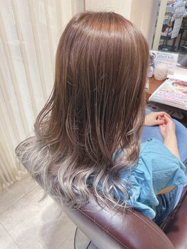 パッション 石巻蛇田店(PASSION) 【担当ABE】ナチュラルシルバー×グラデーション