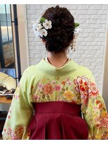 ザブックハンドサロン(The book hand salon)&nbsp;袴ヘアアレンジ