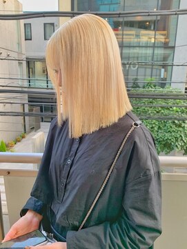 アルカナ 明治神宮前原宿(ARCANA) ブロンド　切りっぱなし　ロブ