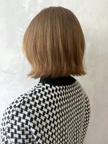 アイティーバイアルバム 松戸店(IT by ALBUM) 外ハネベージュカラー_アースカラーくびれヘアツートン_ba375131