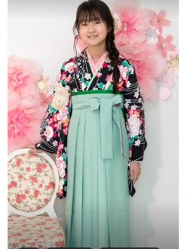 きものサロンティファニー 袴と着物