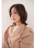 ミディアム顔周りレイヤー抜け感外ハネレイヤー