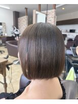 トップスタイル リッチ&nbsp;大人女性に人気の切りっぱなしボブ