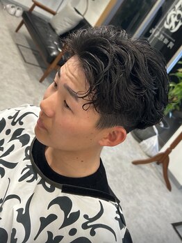 岡田理髪処の写真/清潔感とトレンド感のあるスタイルを提案★年齢や雰囲気に合わせたデザインで令和～古風な格好良さも叶う！