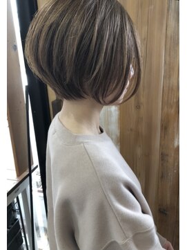 バンビ プライベート サロン(Bambi private salon) ふんわり丸みショートボブ＊アッシュブラウン*Bambi松平愛