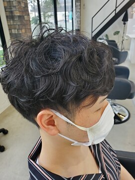 アンナ ヘアアンドアイズ(AnNa hair&eyes) マッシュ風パーマ♪
