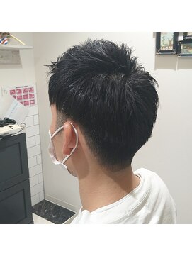 ルシードスタイル クリザンテーム アップバングショートスタイル