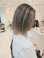 カムバイネオリーブ 溝の口店(Cam by neolive) ☆バレイヤージュ・ハイライト☆溝の口/ホワイトグレージュ/ボブ