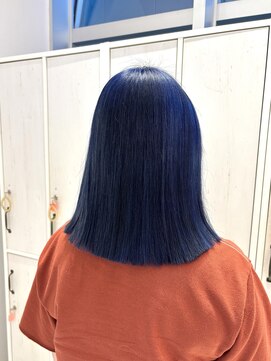 リー 梅田(Lee) ブリーチ1回目安/ネイビーブルー/暗めカラー/ブルーブラック
