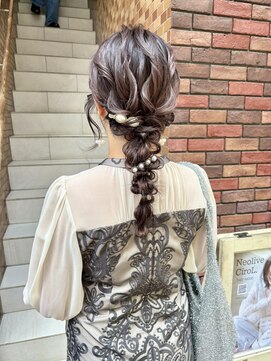 ネオリーブ チロル 横浜西口店(Neolive CiroL.) ゆるふわ編み下ろしヘア　パーティースタイル
