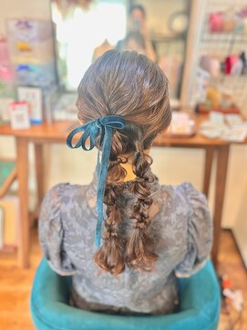 メゾンドミニョン(Maison de Mignon) 列席・パーティヘア