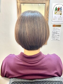【ami eの白髪ぼかしハイライト・明るい白髪染め】″白髪を活かす″カラーリングで脱白髪染めしましょう♪
