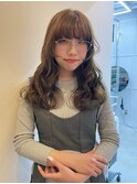 イエローオリーブベージュ  似合わせカット ワイドバング