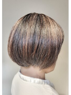 松本平太郎美容室 吉祥寺パートファイブ(PART5) ディスコネクションボブ×イノアカラー×ハイライト