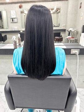 エンディアリング 東銀座(Endearing) ★レイヤーカット イメチェン 美髪 ホワイトブロンド