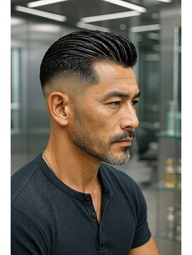 アフューズバイストゥー(Vfuse by StueW) イケオジ×フェードスタイル2/パーマ/カット/スキンフェード