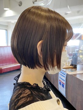 テクネ 天神大名(techne) 天神大名顔周りレイヤーカットミディアムボブタッセルボブ今泉