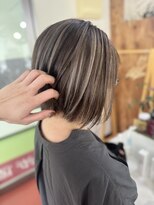 ソメツヤ 白石店(染TSUYA)&nbsp;【白髪ぼかし】コントラストハイライト