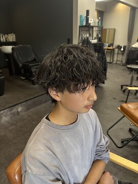 波巻きシャドウパーマ