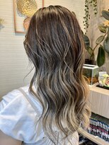 マコ(mako)&nbsp;バレイヤージュ