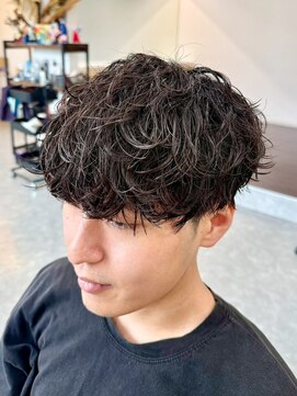 フゥ 宇都宮戸祭(FeU) 宇都宮メンズカットメンズパーマ波巻きスパイラルパーマツイスパ