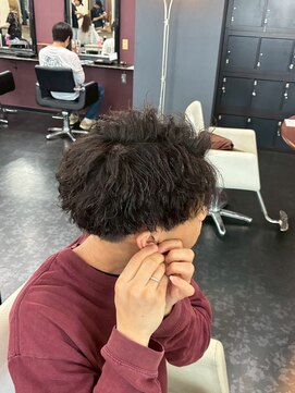 アイズ 海老名(AIZU) メンズパーマ 波巻きパーマ メンズツイストスパイラルパーマ