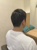 ウイバイファースト(u'i by first)&nbsp;襟足スッキリ！大人のショートスタイル