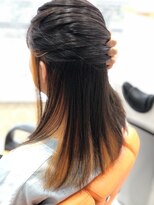 ヘアーアンドビューティー ギブリ(Ghibli) インナーカラー