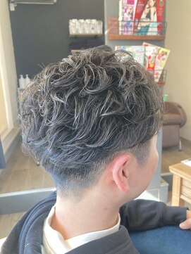 アンバー(amber) クリロナパーマ