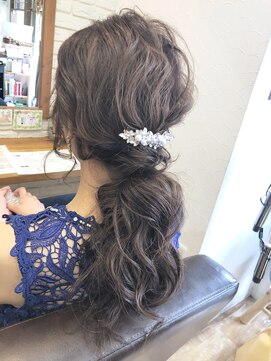 アルモ ヘア フア 東静岡(ALMO hair HUA) 結婚式ヘアアレンジ　ポニーテール