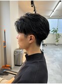 刈り上げセンターパート/ビジネスヘア/フェザーショート/千葉駅