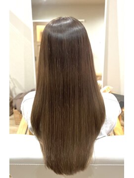 ミニマル(MINIMAL) 極上ツヤ髪ストレート＋美髪トリートメント＋カット