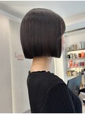 イメチェン外ハネボブ美髪ワイドバングミディアム縮毛矯正ボブ