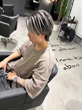メンズサロン キング 心斎橋店(Men’s salon K!ng) 波巻きツイストスパイラルパーマ/フェザーパーマ/眉毛/メンズ