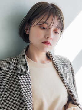 ショートボブ/シアーブラウンベージュ/透明感